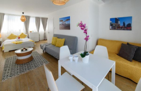 Отель Beach View Apartments  Тель-Авив